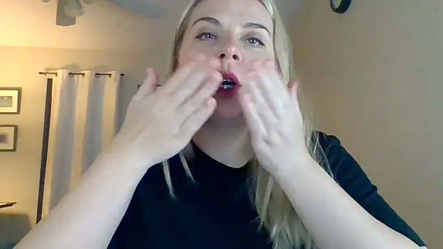 [18 Oct 11:53] Private Show - video by HappyIva cam model