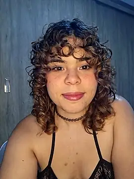 Cum with me 😍🥵 - video by stellaallen24 cam model