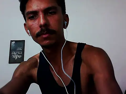 [21 Apr 20:10] Private Show - Video von MagrinhoSaradoo Cam-Model