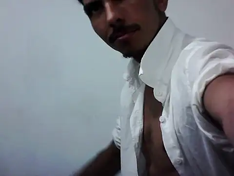 [28 Jul 04:07] Public Show - Video von MagrinhoSaradoo Cam-Model