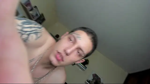 Sexy - video by Blondandtattoofaced cam model