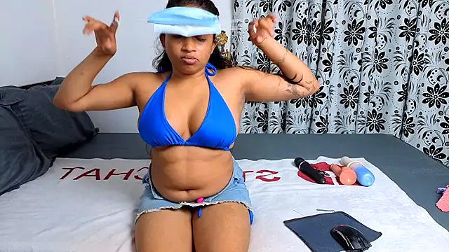 full face open full nude blow job - clip cu Tatoo_girl model videochat