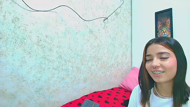 [15 Mar 15:40] Private Show