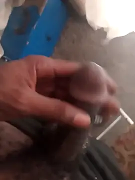 [4 Aug 08:06] Public Show - video by mario0212 cam model