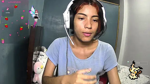 SHOW AND SPANK MY ASS – video od webkamerové modelky Lovelyamyy