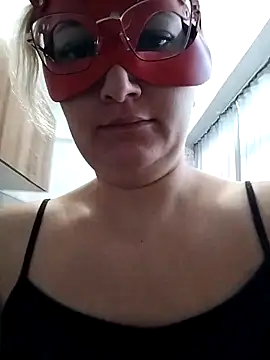 [23 Jan 09:20] Private Show - відео від вебкаммоделі blondaf