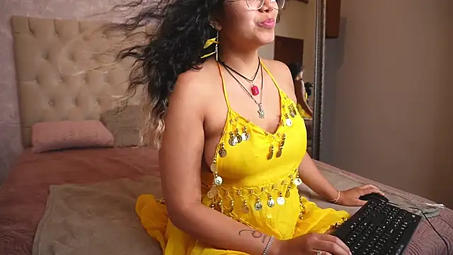 Dance omg! - 視頻由 SelenaBlumX 主播提供