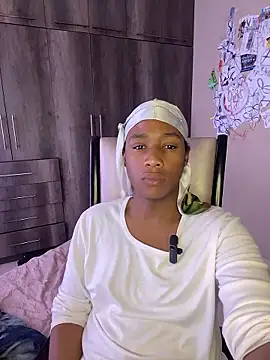 [10 Jan 14:10] Public Show - video by WormEatenCorpse cam model