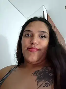 sexy alisson pusy hot - video di alisson_princess modella di cam