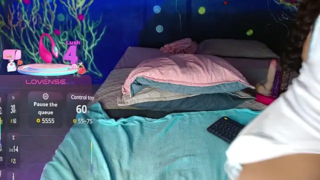 i need fuck – видео вебкам-модели lucie_petite