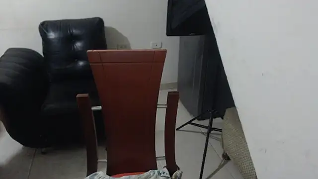 Mastubation to jet and ass sample - video by Yohis_Kiut25 cam model