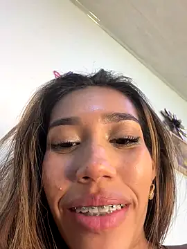 CERVIX SHOW+ spreadASSHOLE IN DOGGY - video by zoe_storm cam model