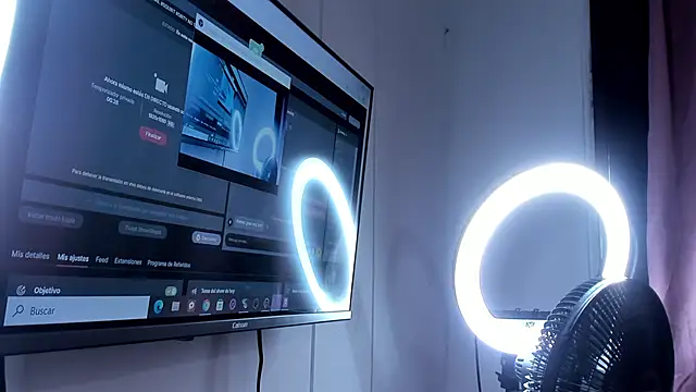 LOOKING AT TOM'S WIFE - Stephanie69ryanhot 캠 모델의 동영상