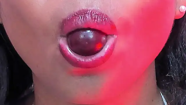 [2 Apr 22:44] Private Show - video by Gletty_noa cam model