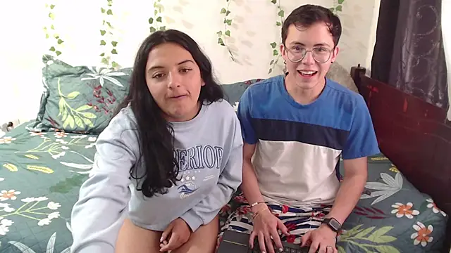 SHE LOVES HIM FUCKING HER THROAT AND PUSSY 😈🔥 - video by Tina_4_Charlie cam model