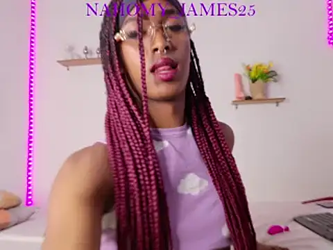 [4 Feb 10:30] Private Show - video by nahomy_james25 cam model