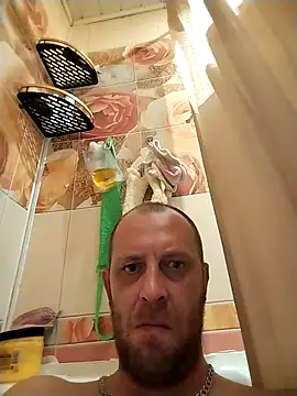 [3 Aug 01:25] Public Show - MaxDevilWhite adlı kamera modelinin videosu