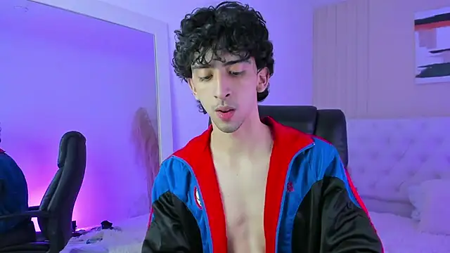 mi body and soft cock - video by Alezzandro_ cam model