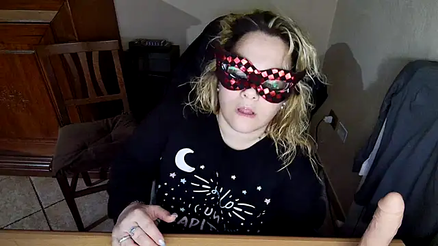 O siii vieni... - video by topina8 cam model