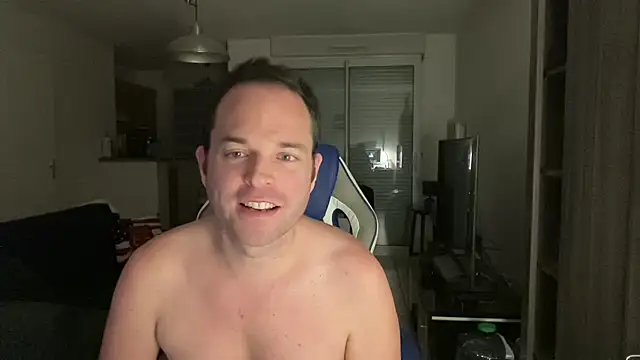 [23 Feb 20:34] Private Show - Jujupsy31 캠 모델의 동영상