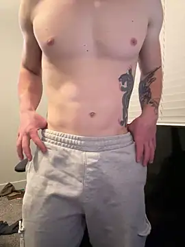 [15 Mar 22:17] Private Show