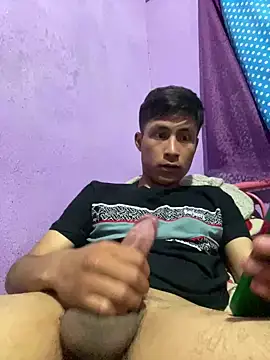 [18 Jun 00:25] Private Show - video by EduardoEspinoza12 cam model