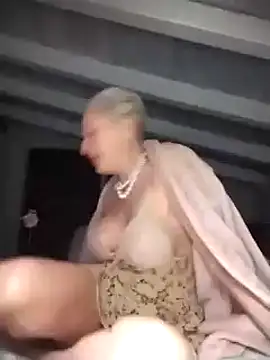 [3 Feb 23:17] Private Show - video by divinaerotica cam model