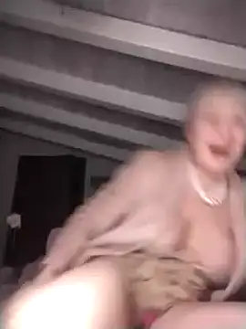 [5 Feb 19:31] Private Show - video by divinaerotica cam model