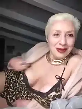 [5 Mar 19:30] Private Show - Vídeo de divinaerotica, modelo de vídeos