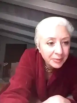 [18 Mar 21:48] Private Show - video by divinaerotica cam model
