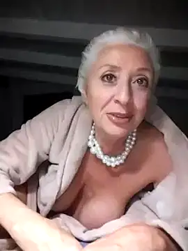 [13 May 22:46] Private Show - video by divinaerotica cam model