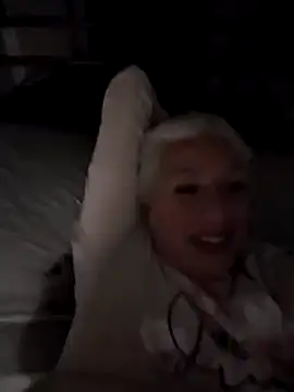 [19 May 22:14] Private Show - video by divinaerotica cam model