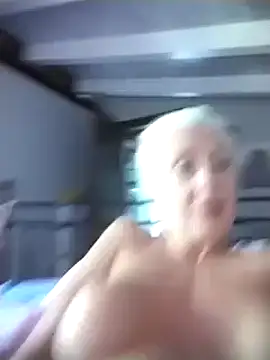 [17 Jul 19:25] Private Show - Video von divinaerotica Cam-Model