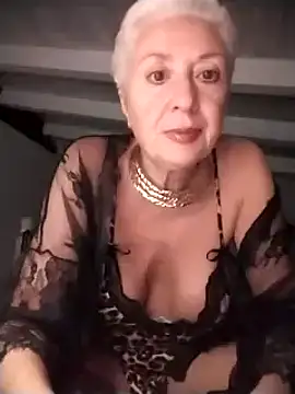 [7 Sep 00:56] Private Show - Video von divinaerotica Cam-Model