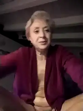 [3 Nov 22:11] Private Show - Video von divinaerotica Cam-Model