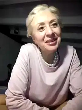 [22 Nov 00:05] Private Show - Video von divinaerotica Cam-Model