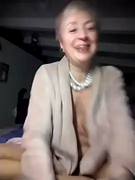 [13 Dec 19:14] Private Show - Video von divinaerotica Cam-Model