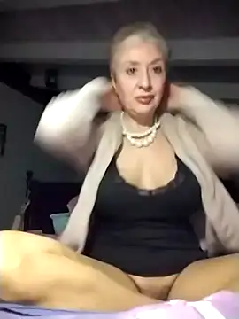 [31 Jan 22:37] Private Show
