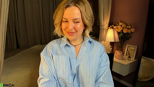 very passionate moment - video by Nikki_Kai cam model