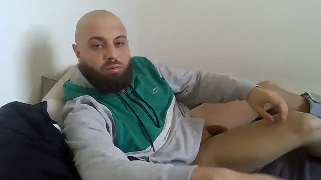 [18 Apr 17:00] Private Show - video by Zer_oki cam model