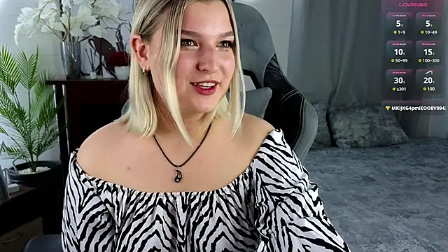 [1 Jun 18:32] Private Show - video by Jenny_Smit cam model