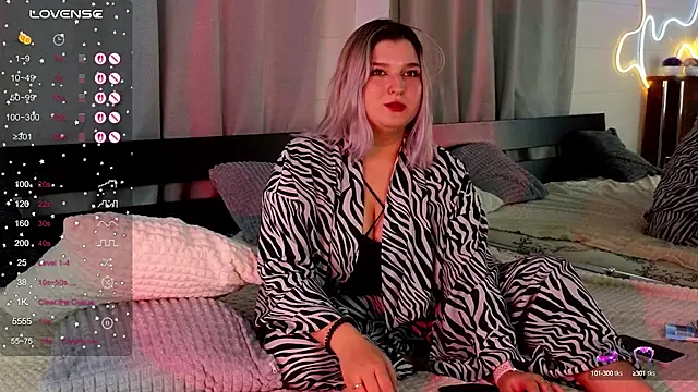 [18 Aug 13:39] Private Show - video by Jenny_Smit cam model