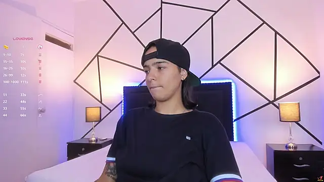 suck my pussy - video by valen_rouse cam model