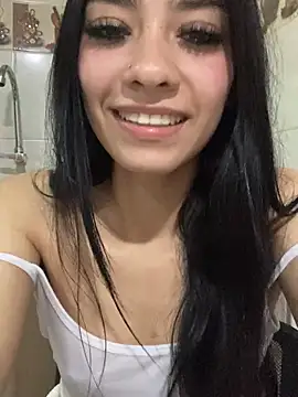 Horny girl 🥵 - video by TayylorSexx cam model