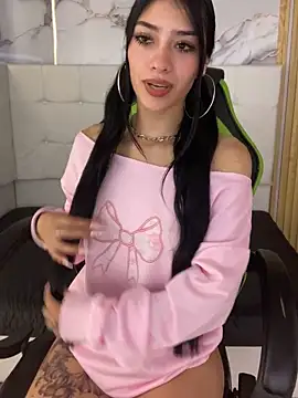 hotttie taylor 🔥😈 - video by TayylorSexx cam model