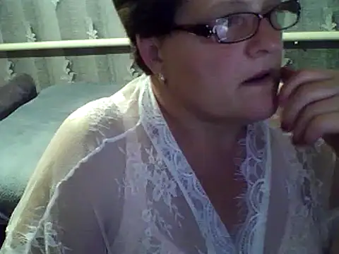 [24 May 23:43] Private Show - video by ElzaJewel cam model