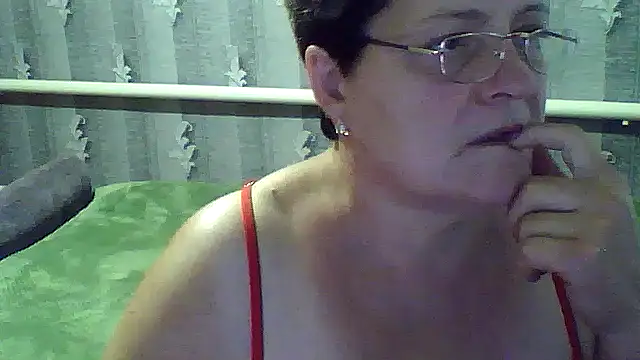 [20 Sep 09:23] Private Show - video by ElzaJewel cam model