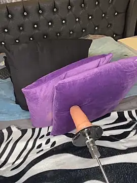 delicious orgasm with nora