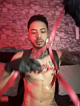 [11 Jun 22:08] Private Show - Walker_Thomas1 캠 모델의 동영상