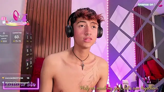 [14 Jun 01:06] Private Show - video av Allen_Starck cam model